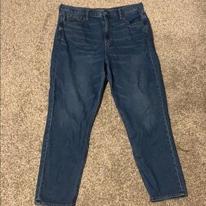 American Eagle - Size 14 - Mom Jeans